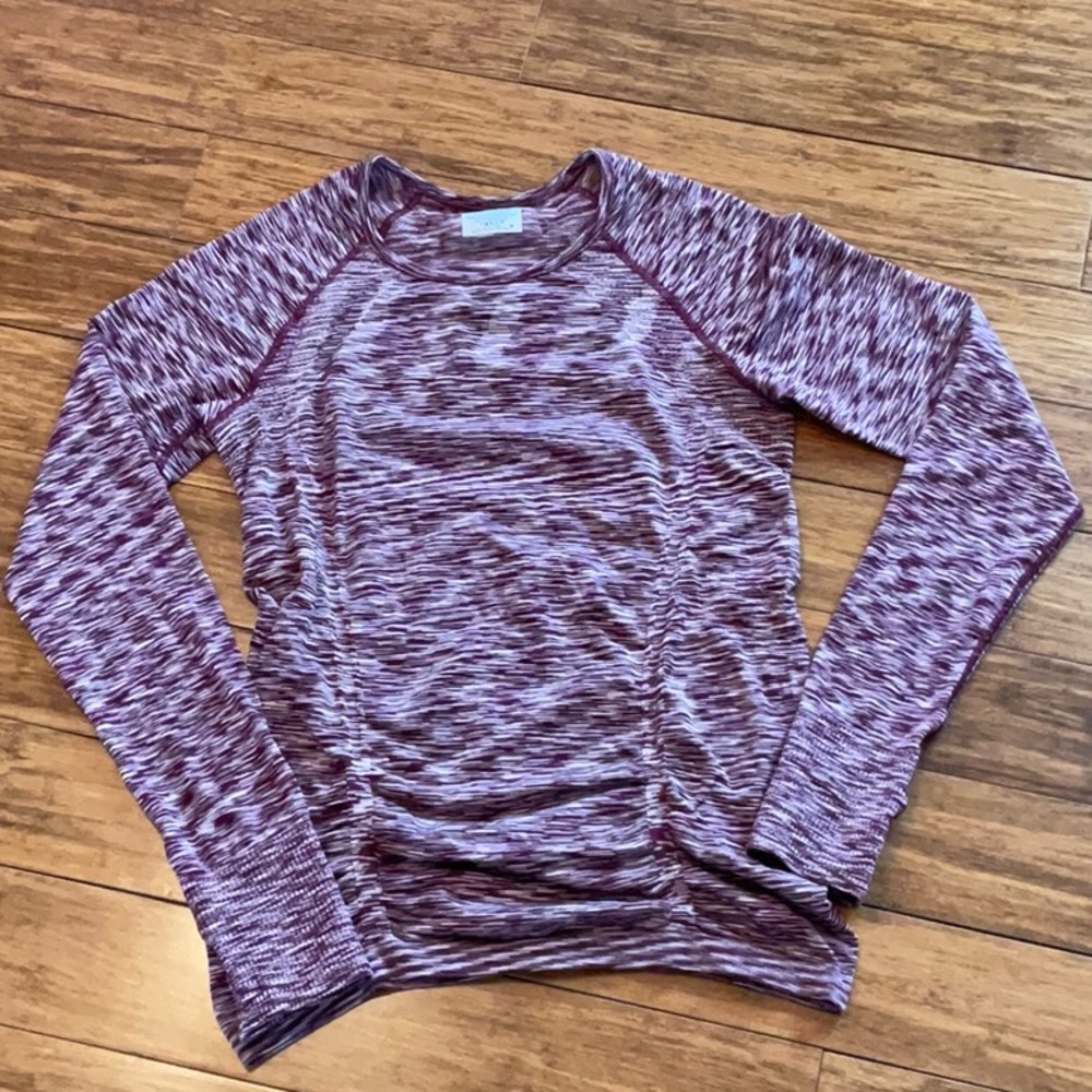Athleta long sleeve space dye workout top